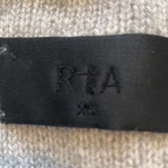 RtA sweater, size XS - Picture 4 of 5